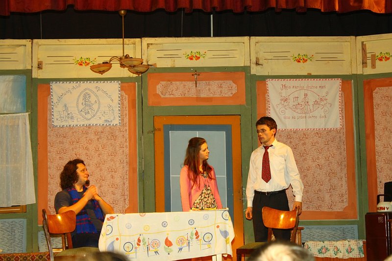 Trampoty z laskou (150).JPG